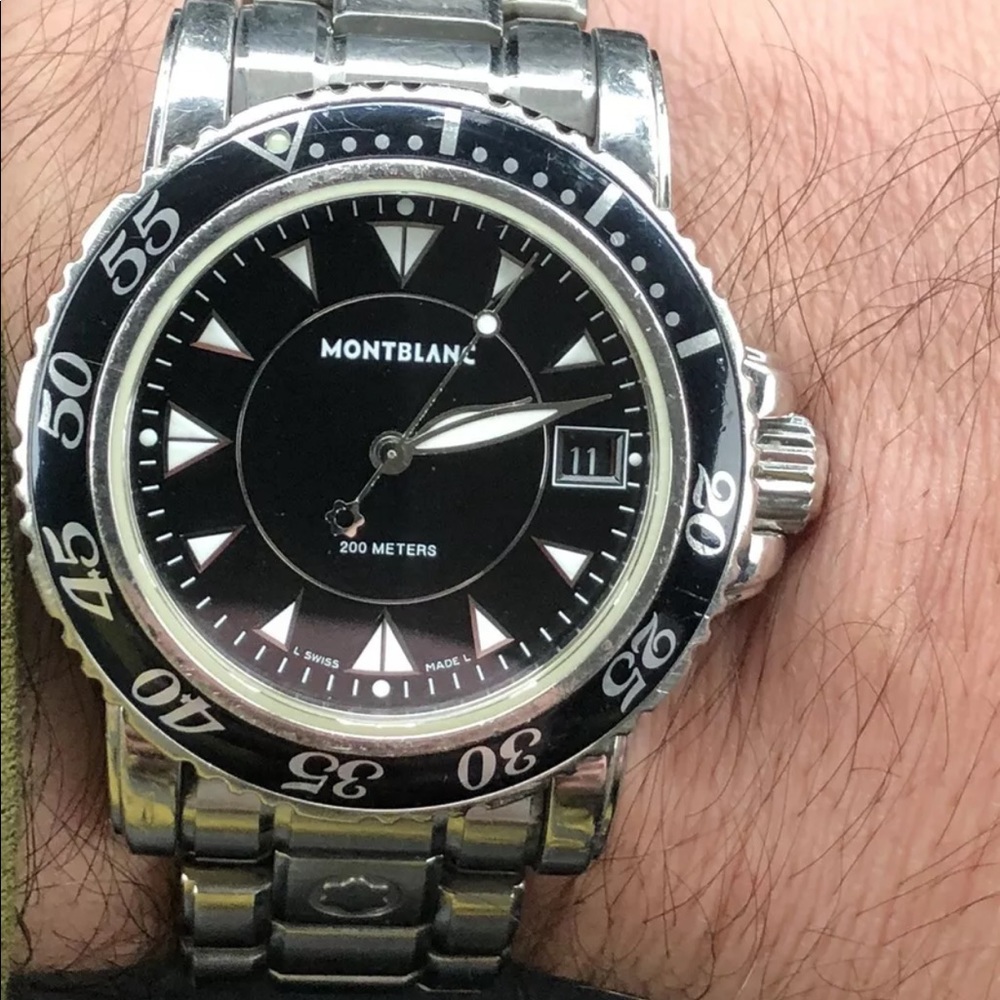 Montblanc sport 7037 black dial quartz watch